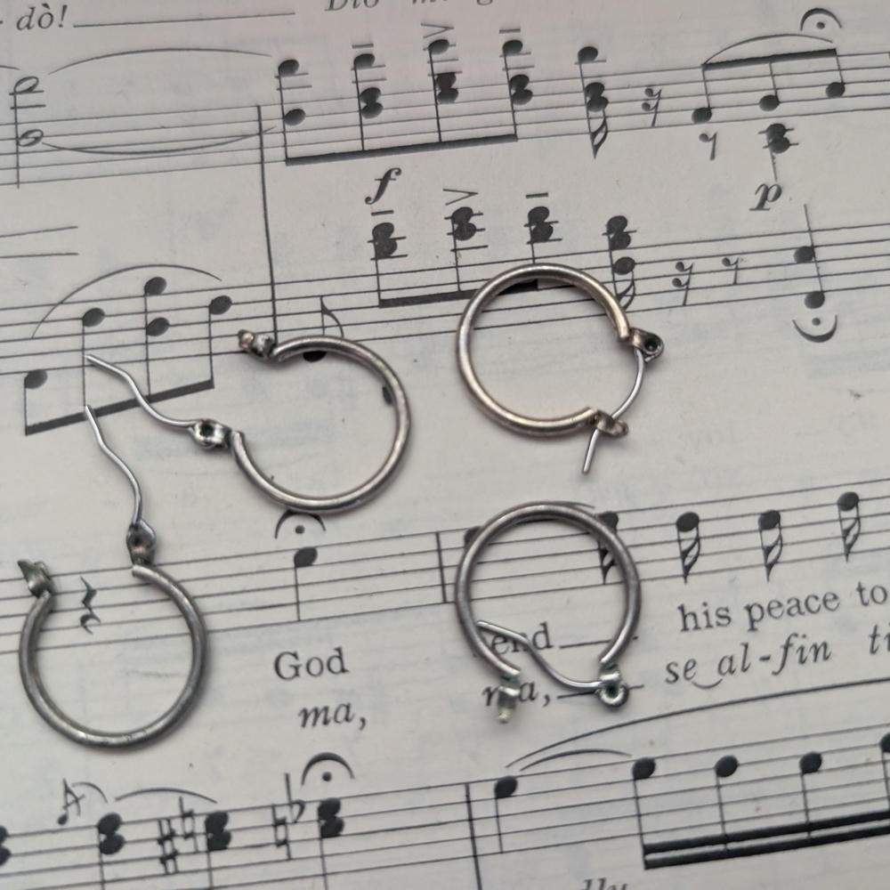 Silver Hoop Earrings Set